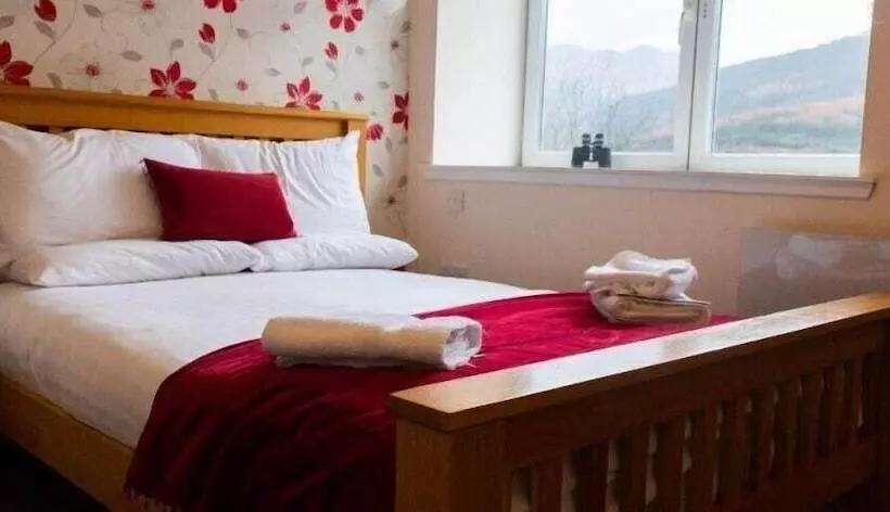 Aamiaismajoitus (B&B) Lochside Guest House