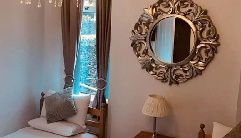 Aamiaismajoitus (B&B) Lochside Guest House