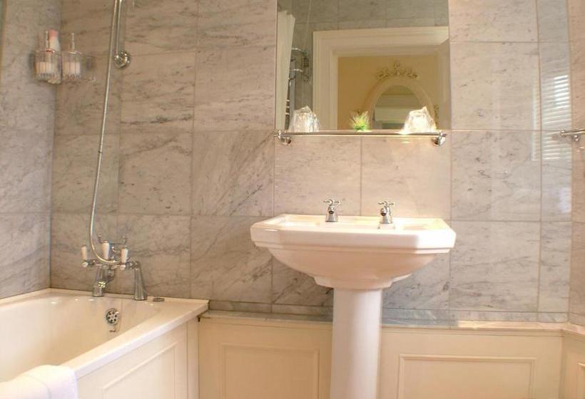 مبيت وإفطار Ocklynge Manor