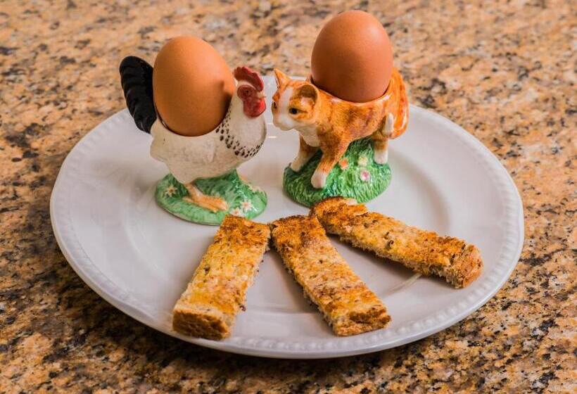 ベッドアンドブレックファースト The Devonian