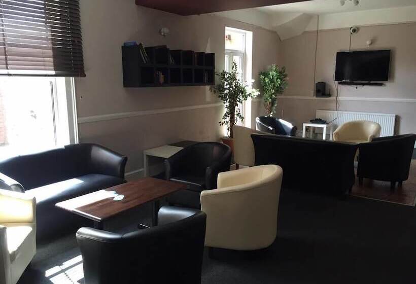 Bed and Breakfast The Pines Guest Accommodation