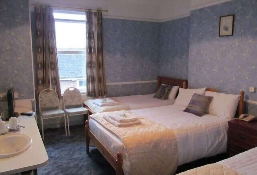 Bed and Breakfast The Pines Guest Accommodation