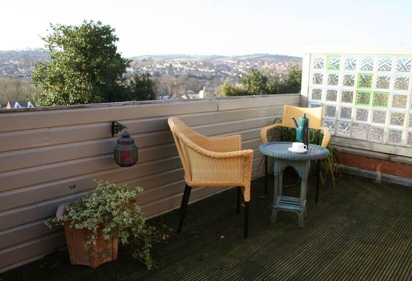 مبيت وإفطار The Telstar