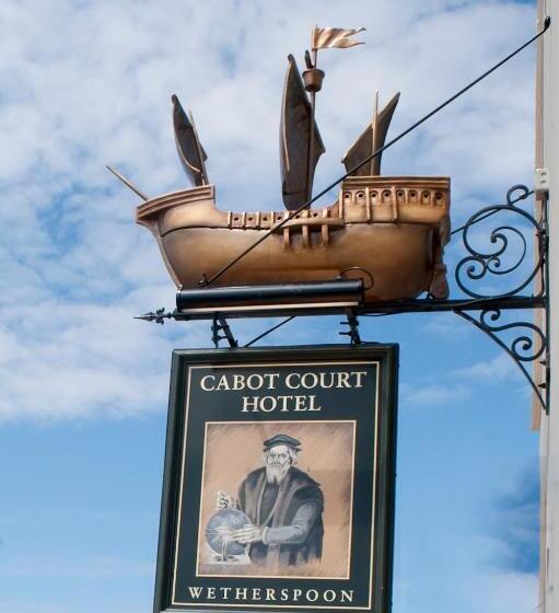 Cabot Court Hotel Wetherspoon