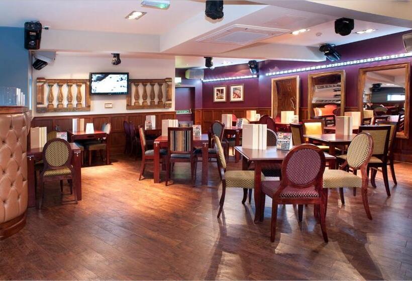 Cabot Court Hotel Wetherspoon