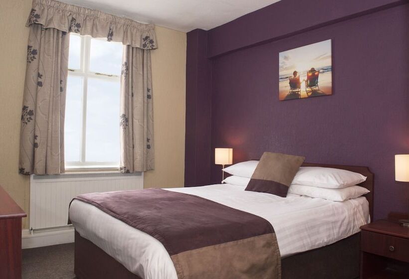 בית מלון כפרי The Waverley Castle