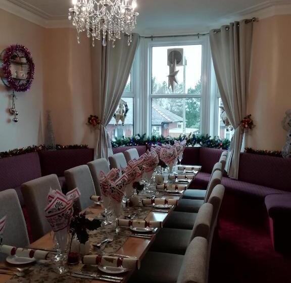 فندق Vallum House