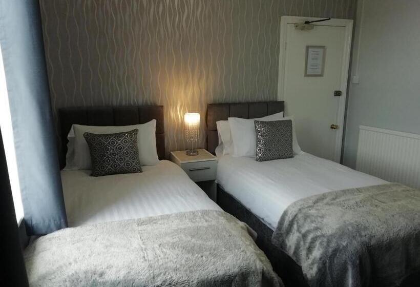 فندق Vallum House