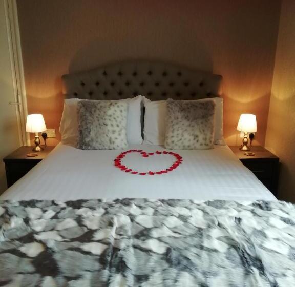 فندق Vallum House