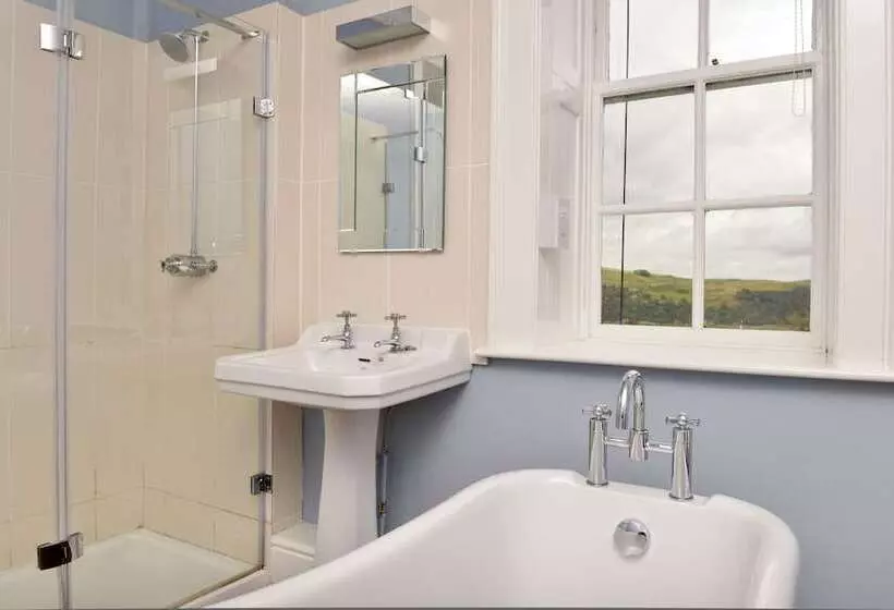 Retkeilymaja Yha Grinton Lodge