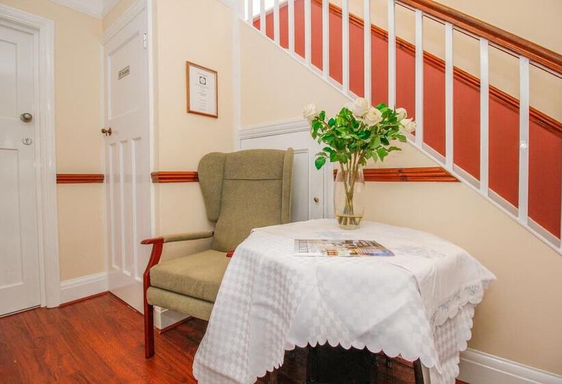 مبيت وإفطار Harris Guest Accommodation