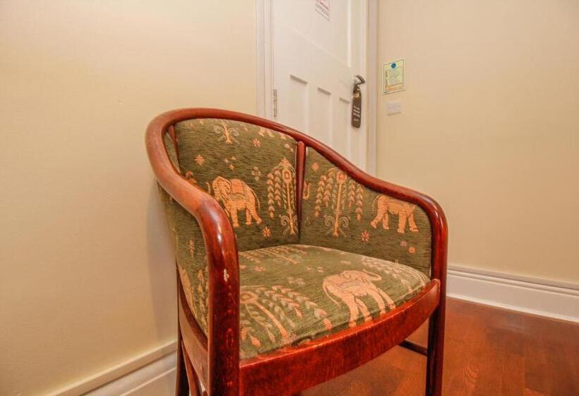 مبيت وإفطار Harris Guest Accommodation