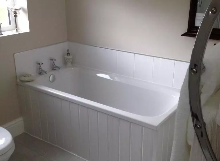 تختخواب و صبحانه Haversham House  Adults Only