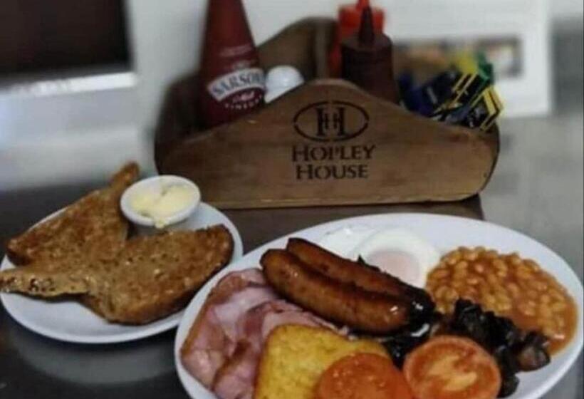 Bed and Breakfast Hopley House