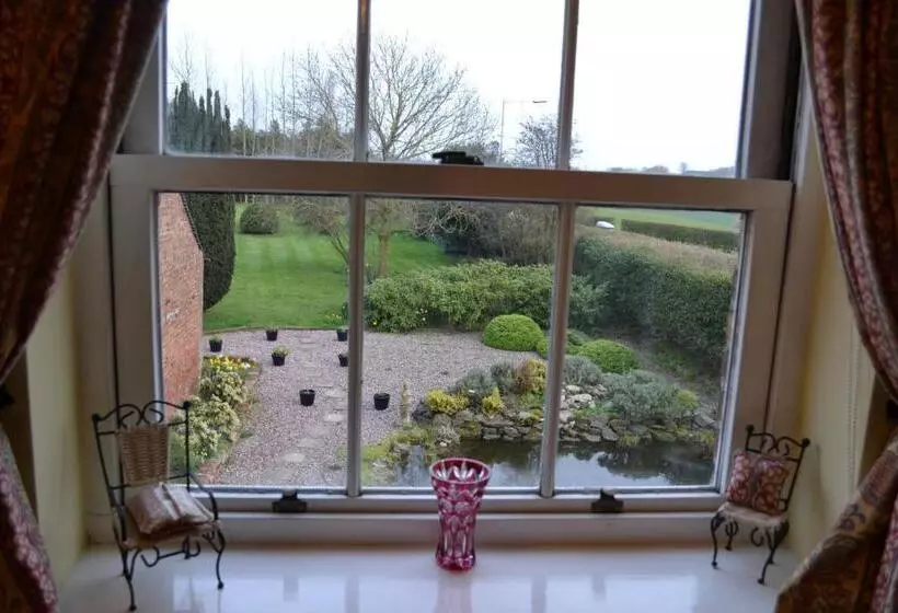 ベッドアンドブレックファースト Ternhill Farm House 5 Star Guest Accommodation With Optional Award Winning Breakfast