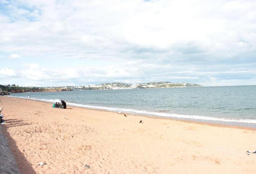 Bed and Breakfast The P&m Paignton Residence