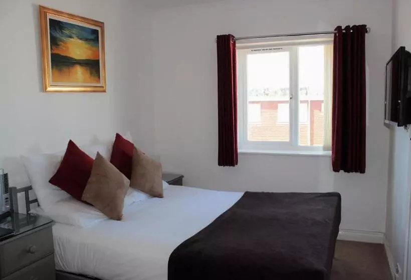 Bed and Breakfast The P&m Paignton Residence