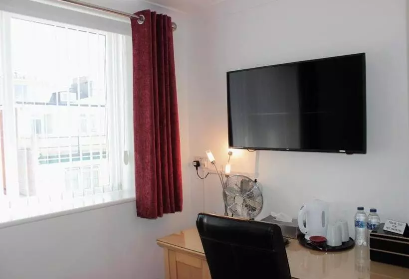 Bed and Breakfast The P&m Paignton Residence