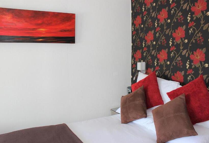 Bed and Breakfast The P&m Paignton Residence