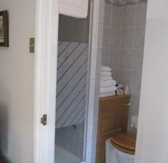 Clayhill House Bed & Breakfast