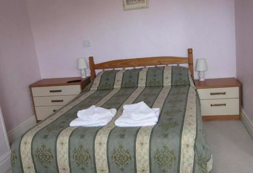 Hotel Alison Park