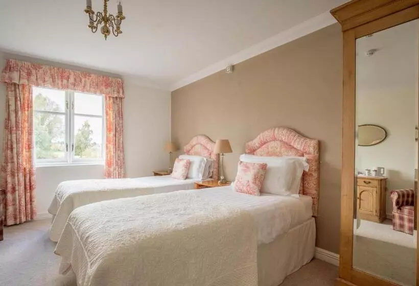 Hotelli Diglis House