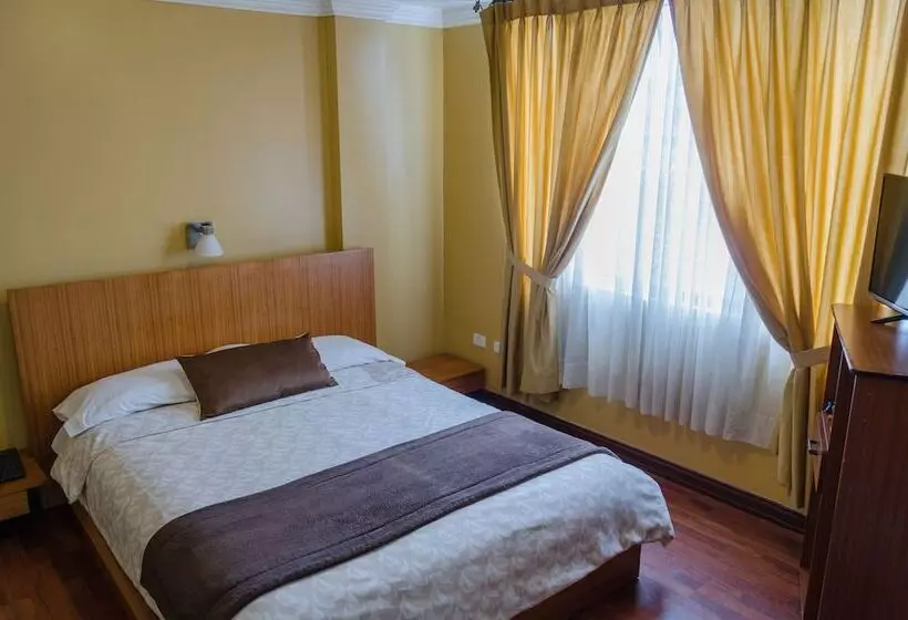 Hotel El Altar