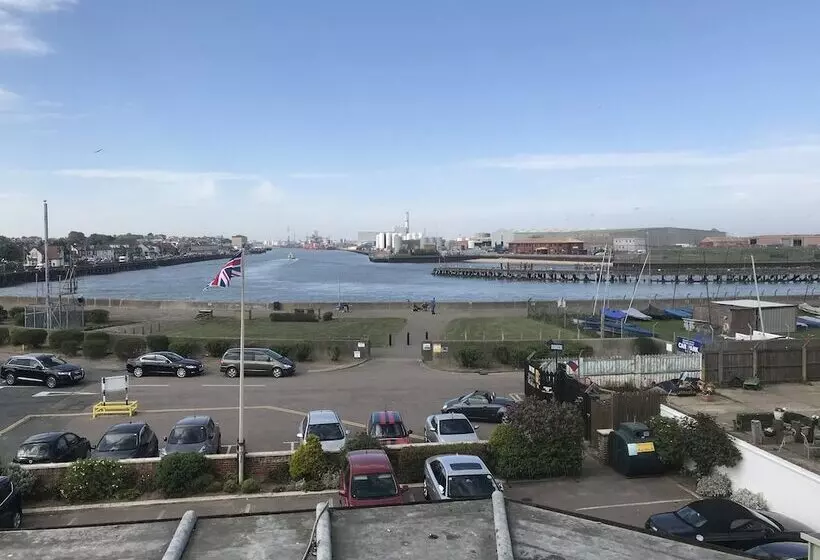 هتل Pier