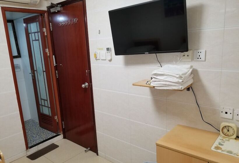 پانسیون Asia Travel House