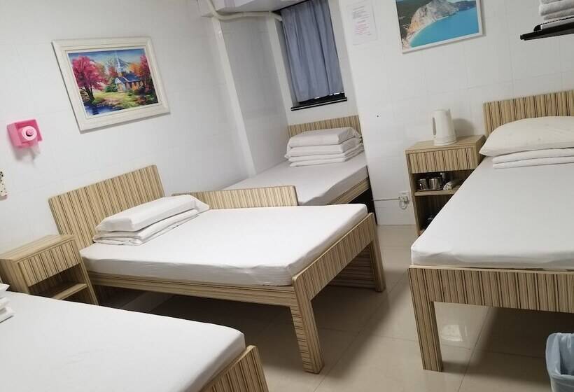 پانسیون Asia Travel House