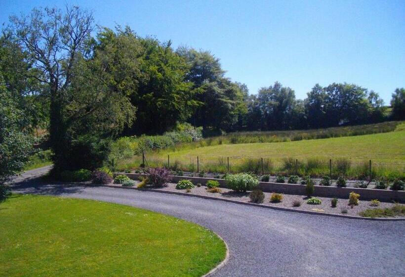 The Laurels Bed & Breakfast Lodge