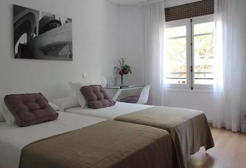 7 Moons Bed & Breakfast