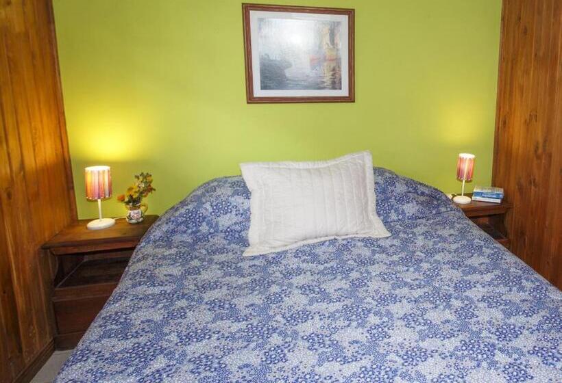 تختخواب و صبحانه Lago Argentino Hostel