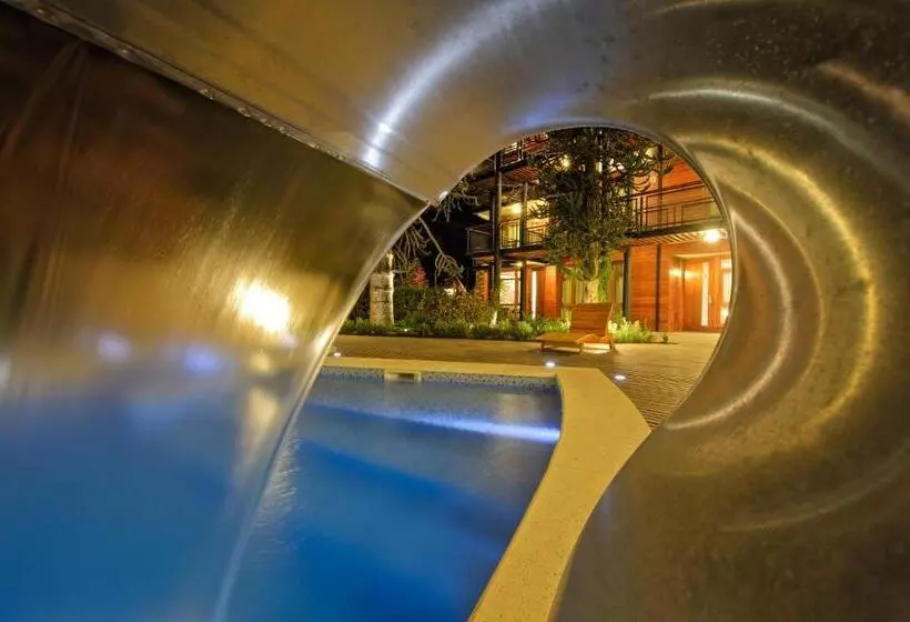 هتل Amonite Apart & Spa