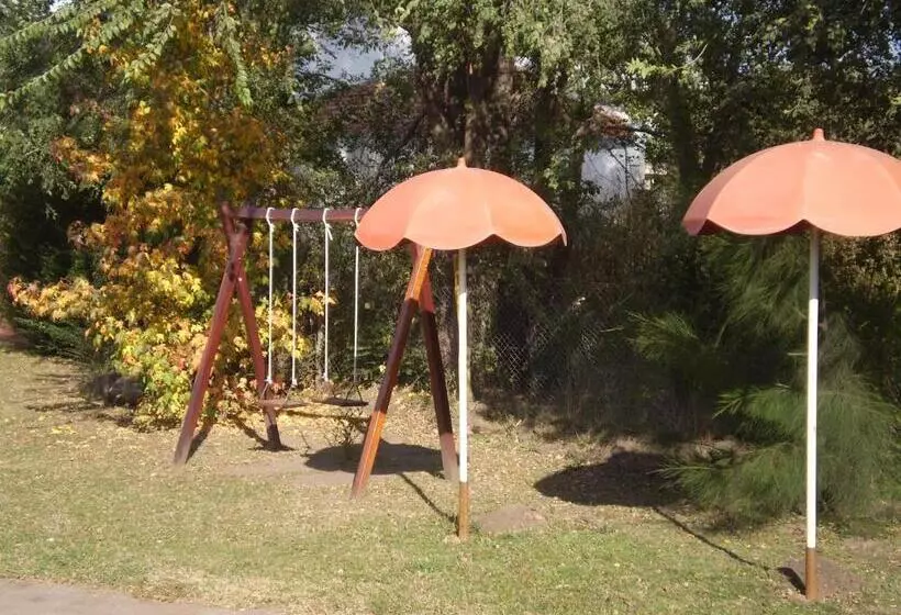 Hotelli Foxes
