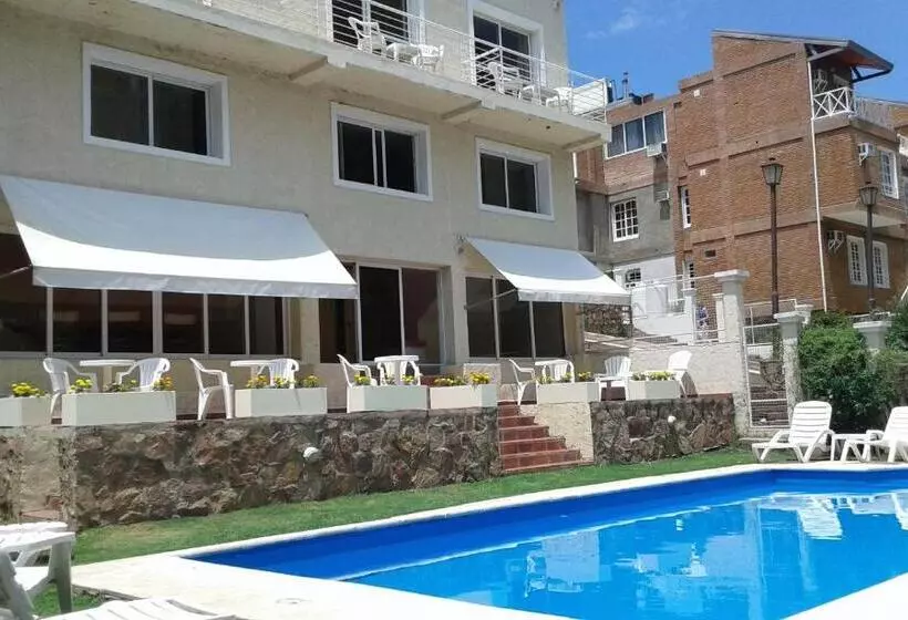 هتل Hosteria Arenas