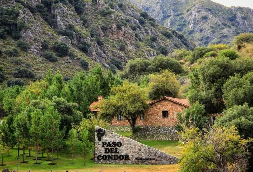 ホテル Paso Del Cóndor