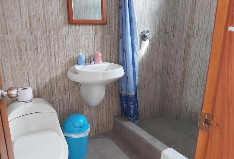 הוסטל Galapagos Native