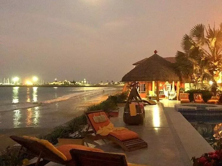 تختخواب و صبحانه Boutique Playa Canela Ecuador