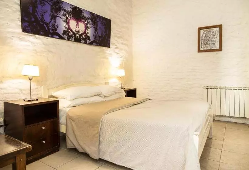 تختخواب و صبحانه Chillhouse