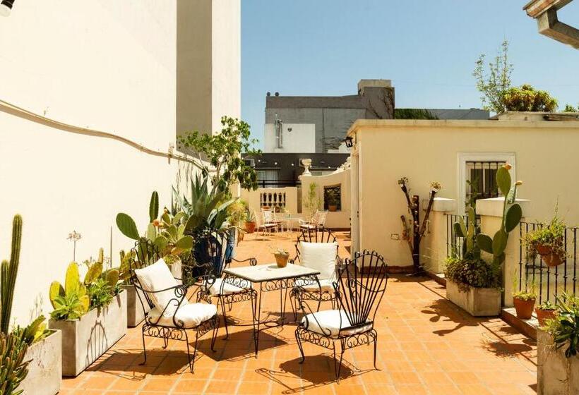 تختخواب و صبحانه Chillhouse