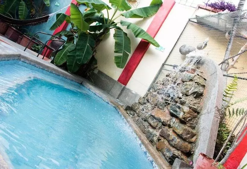 Dreamkapture Hostel Close To The Airport And Bus Terminal