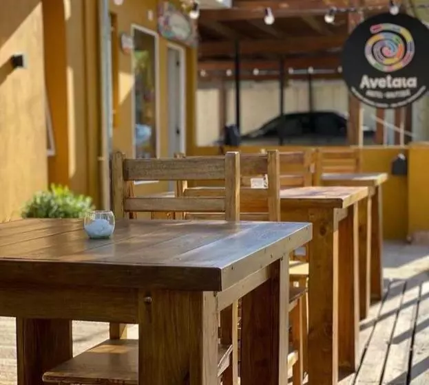 Hostel Avetaia