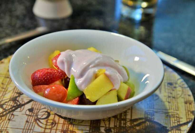 בית מלון כפרי Road Lodge N1 City