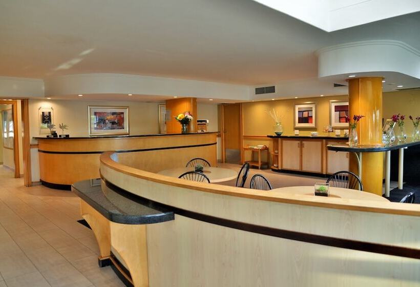 בית מלון כפרי Road Lodge N1 City