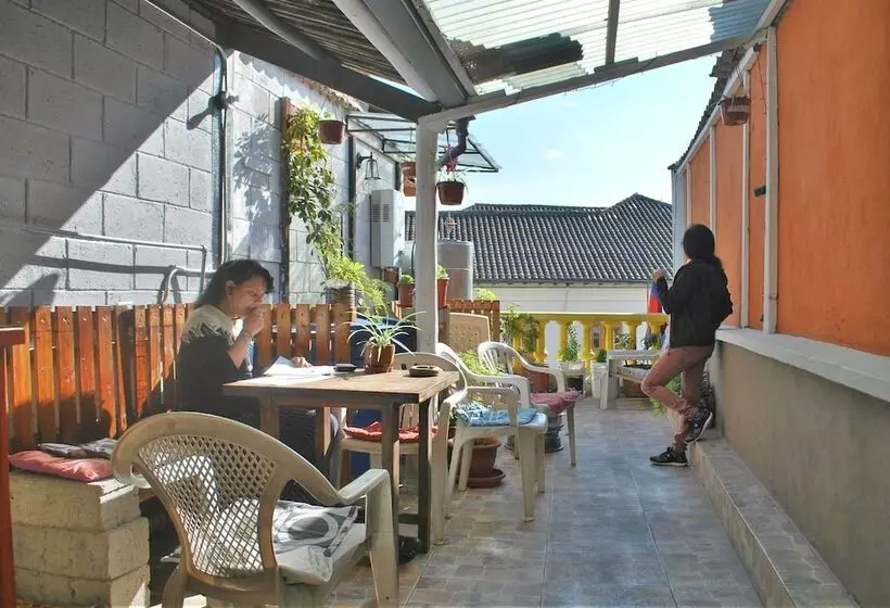 Minka Hostel