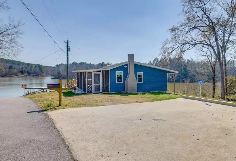 Bright Shelby Cottage W/ Deck & Creek Views!