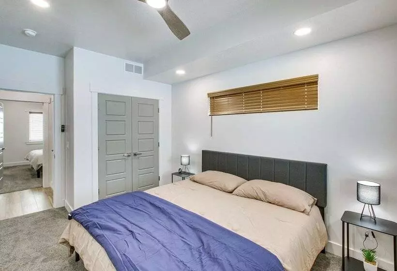 Garden City Cabin W/ Fire Pit: 2 Mi To Bear Lake!