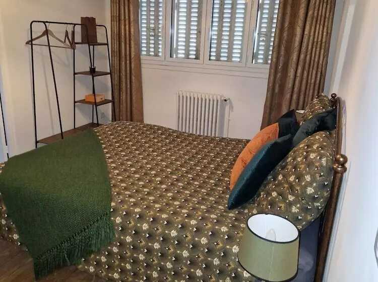 Majatalo Demeure Du Saule Madame