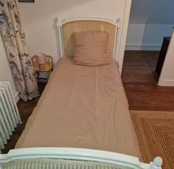 Majatalo Demeure Du Saule Madame